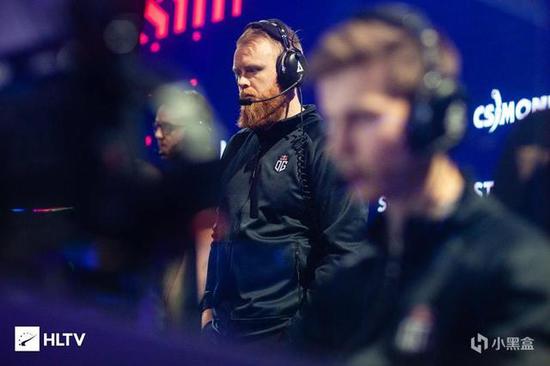 LPL战队表现低迷 韩援中单遭质疑双C分道扬镳